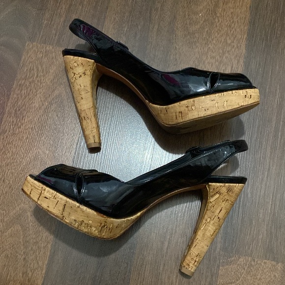 Stuart Weitzman Waged Black Patent Slingback Pumps Heel 4.5’ Approx Size 8 - Picture 10 of 14